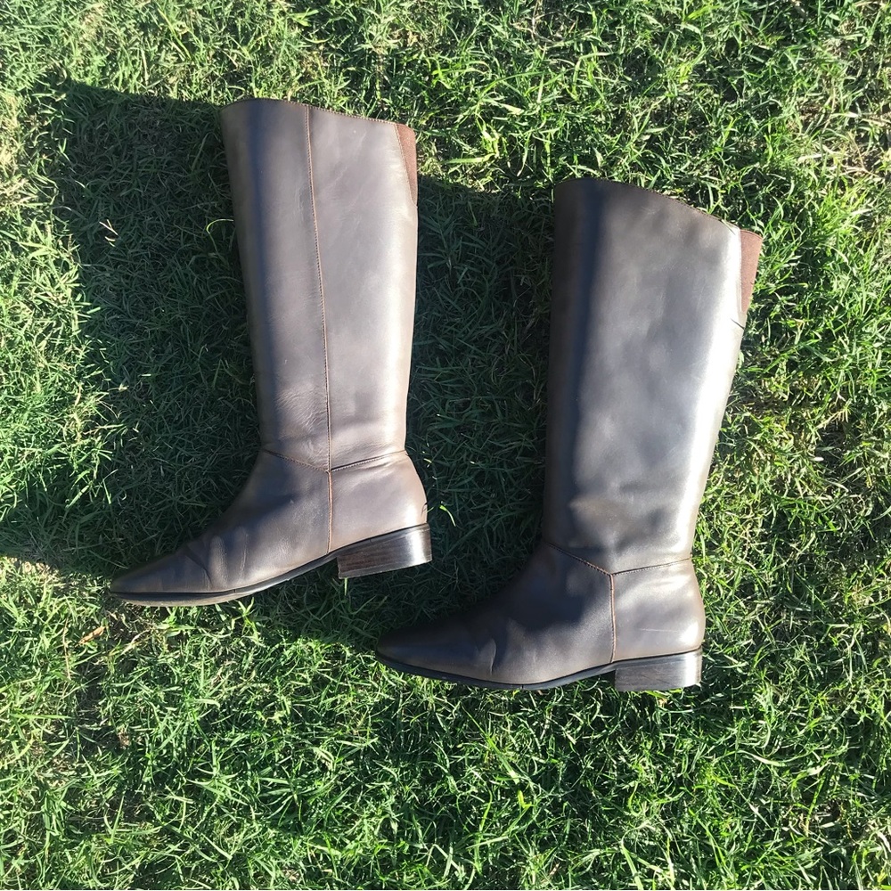 St. John’s Bay Leather Tall Taupe Boots Size 9 - Picture 5 of 8